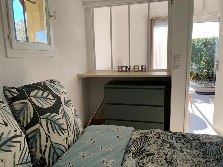Maisonnette Dans Belle Residence Saint-Vallier-de-Thiey Esterno foto